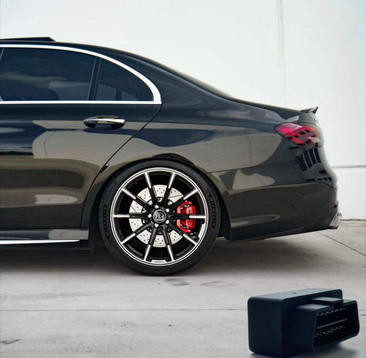 Airmatic Suspension Lowering Module