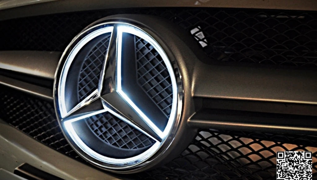 Future Design Mercedes Illuminated Star