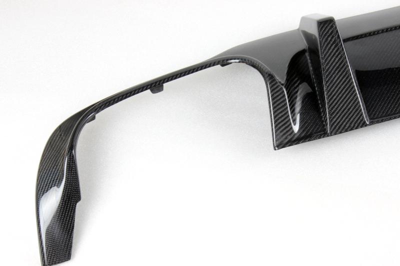 W204 C63 Performance Carbon Fiber Diffuser